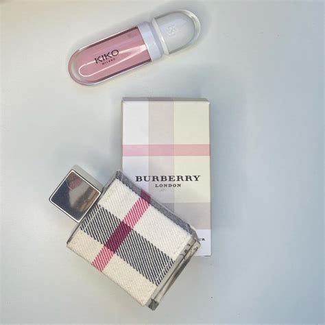 what does burberry smell like